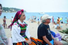Folk dance events in Spain